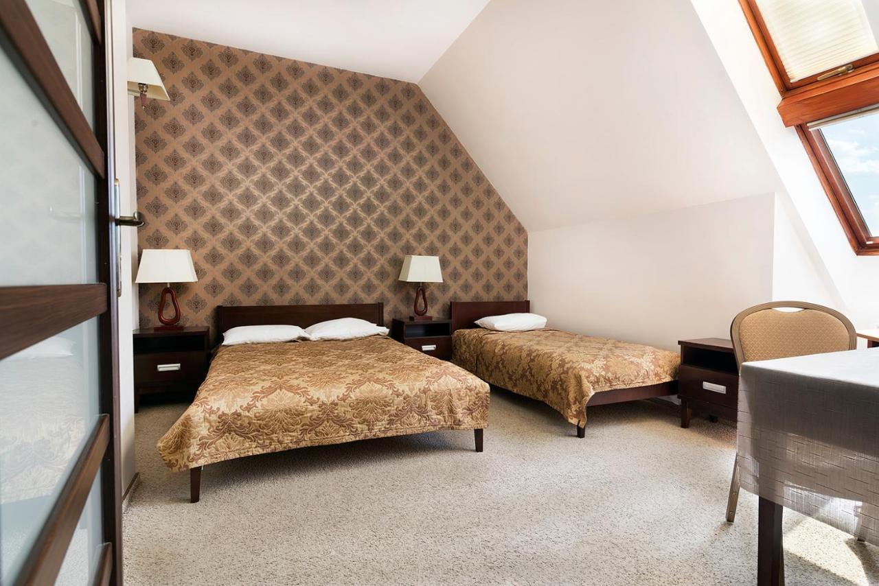 Hotel Pod Kasztanami Lublin Eksteriør bilde