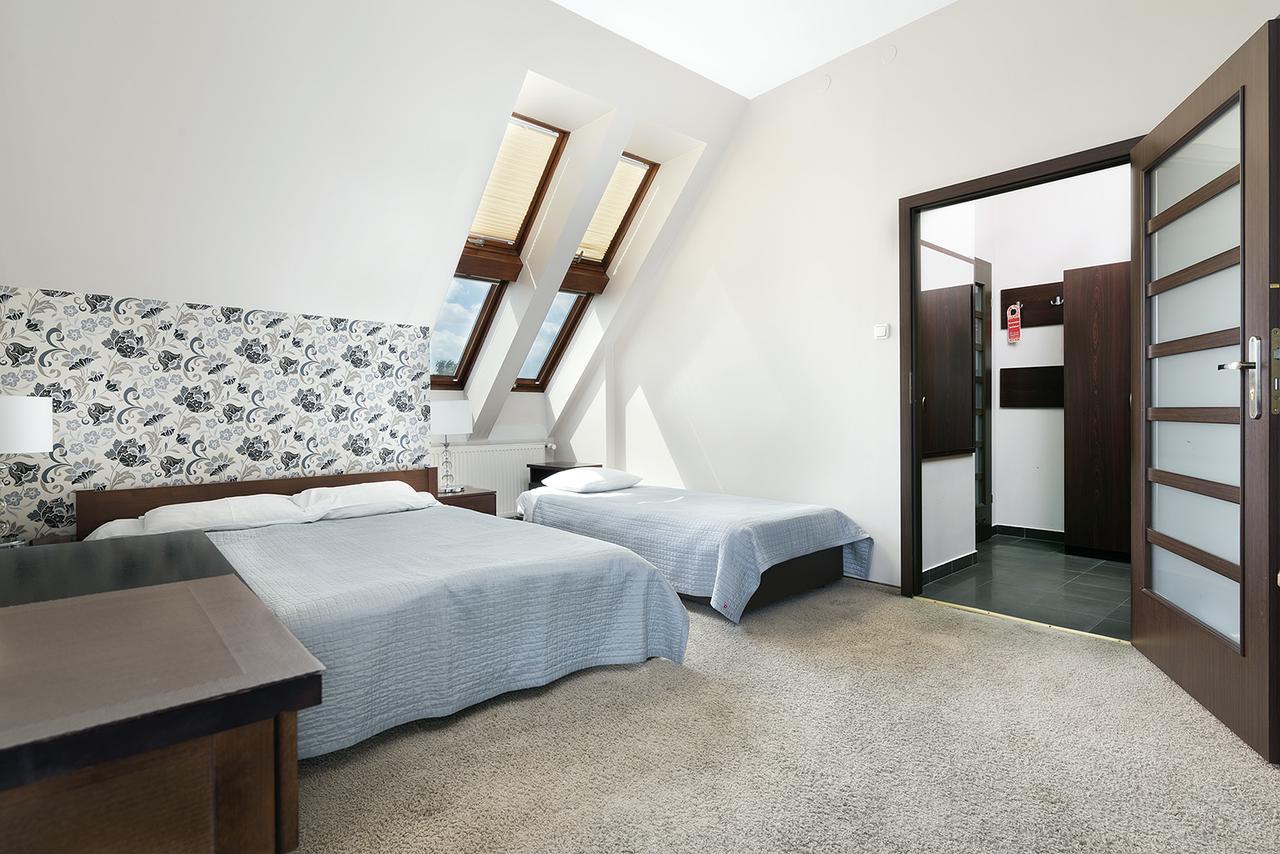 Hotel Pod Kasztanami Lublin Eksteriør bilde